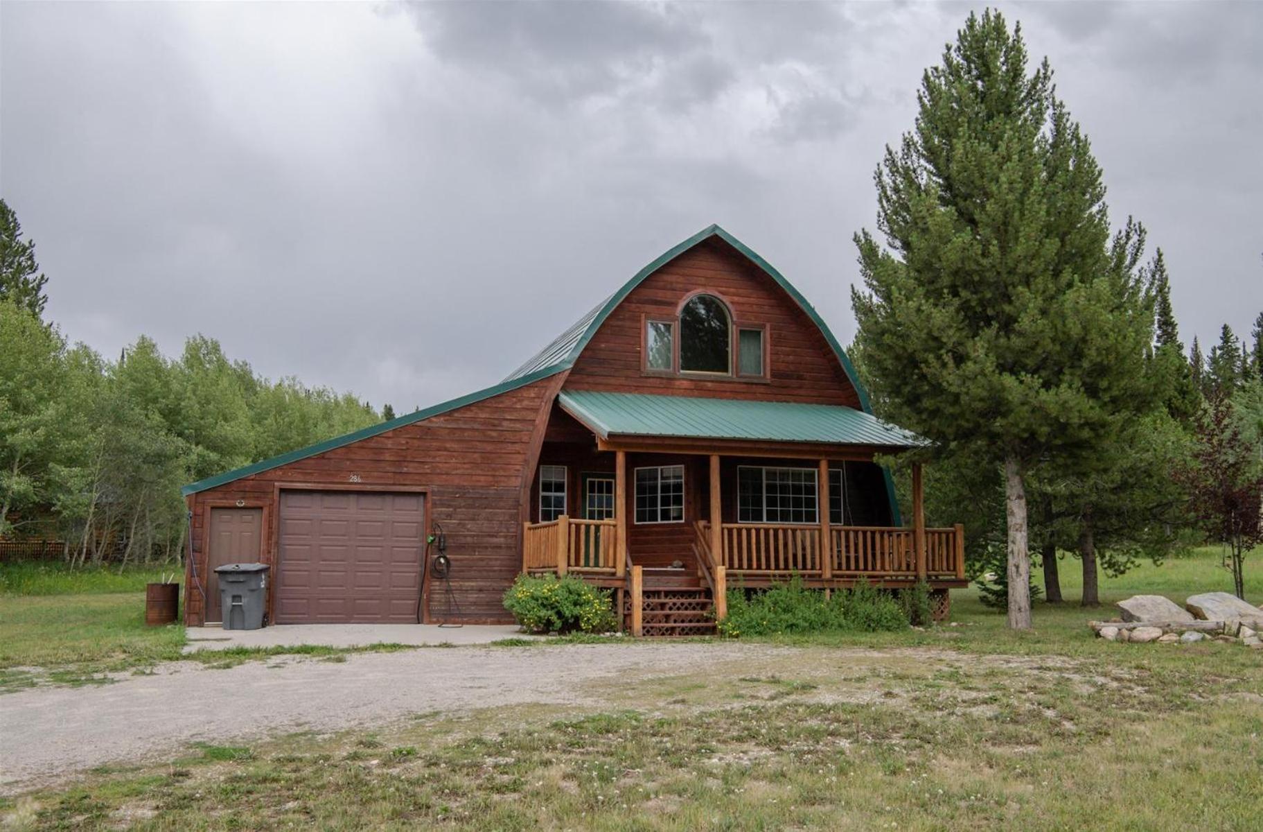 Forest Edge Retreat Villa West Yellowstone Exterior photo